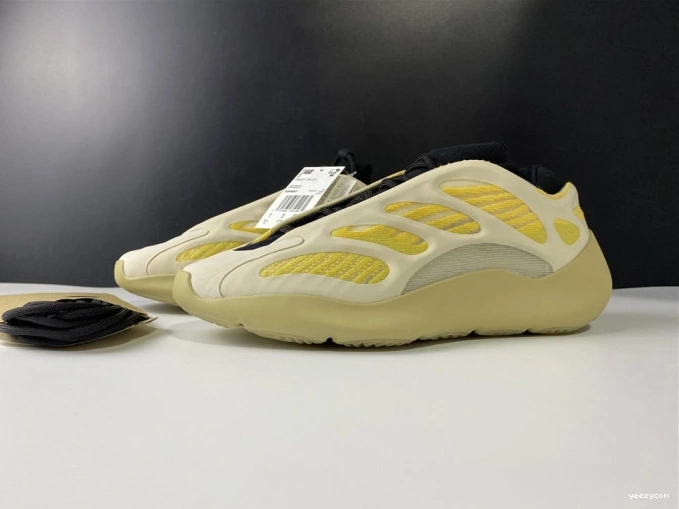 SRPHYM"G54853 YEEZY 700 ADIDAS V3 0723